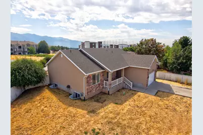 1065 S 1650 E, Clearfield, UT 84015 - Photo 2