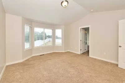 1065 S 1650 E, Clearfield, UT 84015 - Photo 14