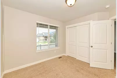 1065 S 1650 E, Clearfield, UT 84015 - Photo 22