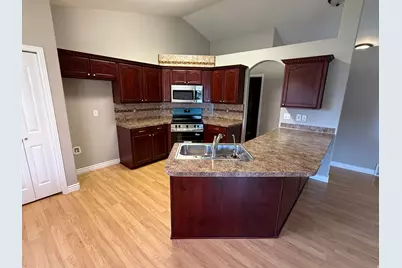 5197 S 3100 W, Roy, UT 84067 - Photo 8