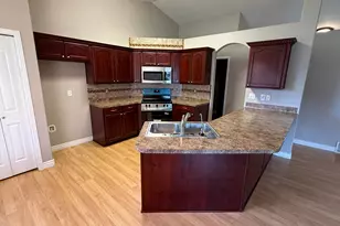 5197 S 3100 W, Roy, UT 84067 - Photo 8