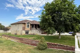 5197 S 3100 W, Roy, UT 84067 - Photo 4