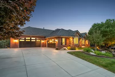 4220 Summerwood Dr, Bountiful, UT 84010 - Photo 2