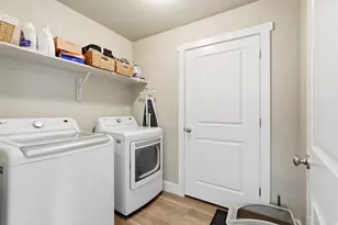 356 E 2075 N, North Logan, UT 84341 - Photo 24