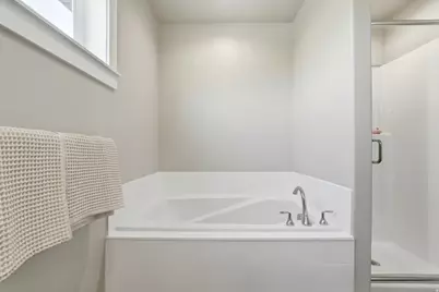 356 E 2075 N, North Logan, UT 84341 - Photo 16