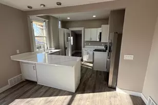 419 N H St, Salt Lake City, UT 84103 - Photo 4
