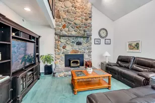 1063 E 1100 N, Pleasant Grove, UT 84062 - Photo 14