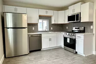 282 E Vine St, Tooele, UT 84074 - Photo 6