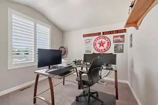 1576 E Lowe Peak Dr, Eagle Mountain, UT 84005 - Photo 6