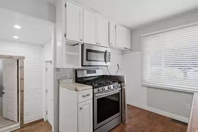 165 S 400 E, Kaysville, UT 84037 - Photo 8