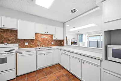 381 W 400 N #11, Bountiful, UT 84010 - Photo 14