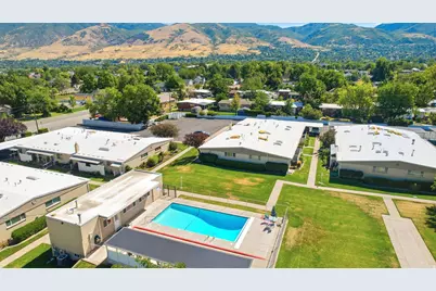 381 W 400 N #11, Bountiful, UT 84010 - Photo 26