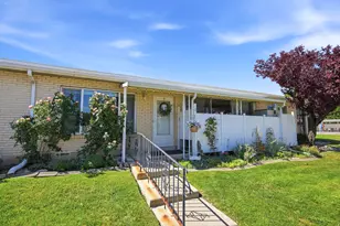 381 W 400 N, Bountiful, UT 84010 - Photo 6