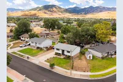 2920 S Patricia Cir W, Magna, UT 84044 - Photo 32