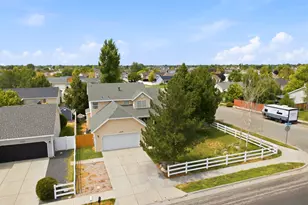 5253 S Midland Dr W, Roy, UT 84067 - Photo 36