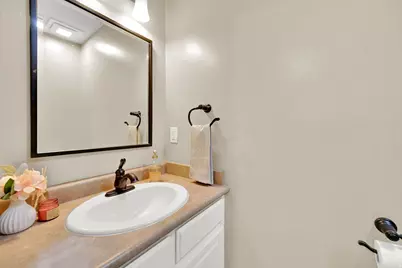 1786 N Country Cir, Centerville, UT 84014 - Photo 38