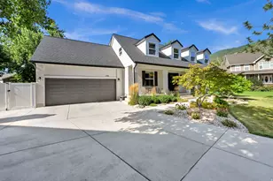 1786 N Country Circle, Centerville, UT 84014 - Photo 18