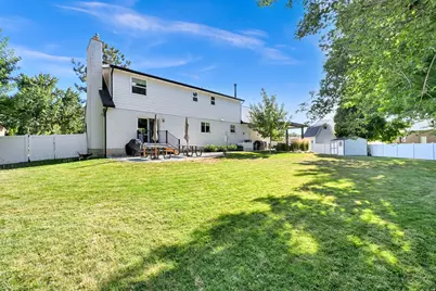 1786 N Country Cir, Centerville, UT 84014 - Photo 24