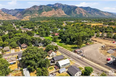 724 Canyon Rd, Ogden, UT 84404 - Photo 34
