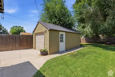 724 Canyon Rd, Ogden, UT 84404 - Photo 26