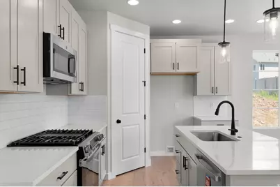1822 N Ostler Peak Rd, Heber City, UT 84032 - Photo 14