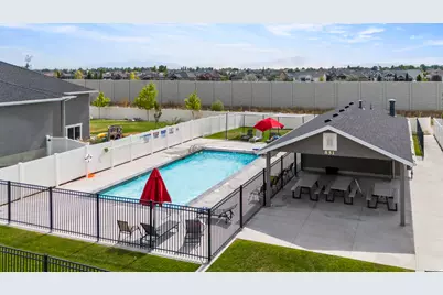 3098 W 725 S, Syracuse, UT 84075 - Photo 2