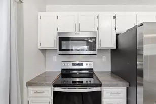 582 4th St, Ogden, UT 84404 - Photo 6
