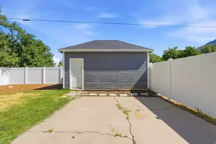 582 4th St, Ogden, UT 84404 - Photo 22