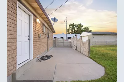 3343 S 2000 W, West Valley, UT 84119 - Photo 18