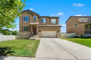 7788 N Brookwood Dr E, Eagle Mountain, UT 84005 - Photo 1