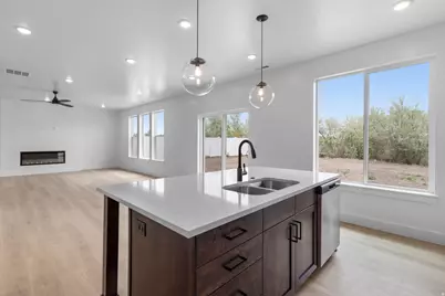 645 N 550 W, Smithfield, UT 84335 - Photo 6