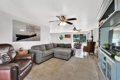 4409 S 6300 W, Hooper, UT 84315 - Photo 14