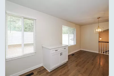 5263 S Spring House Ln E, Murray, UT 84107 - Photo 6