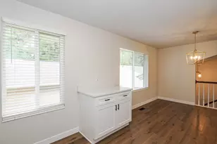 5263 S Spring House Ln E, Murray, UT 84107 - Photo 6