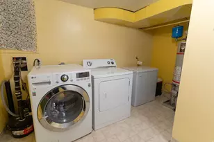 416 E 500 S, River Heights, UT 84321 - Photo 18