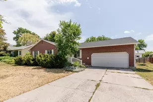 342 E 600 N, Logan, UT 84321 - Photo 2