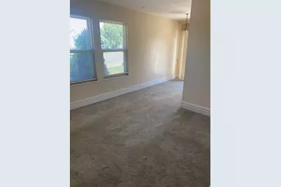 685 W 4050 S, Riverdale, UT 84405 - Photo 2