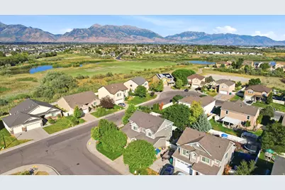 365 S Jordan Way, Lehi, UT 84043 - Photo 32