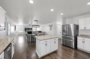 365 S Jordan Way, Lehi, UT 84043 - Photo 10