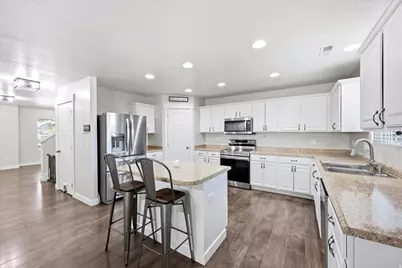 365 S Jordan Way, Lehi, UT 84043 - Photo 6