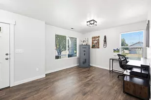 365 S Jordan Way, Lehi, UT 84043 - Photo 6