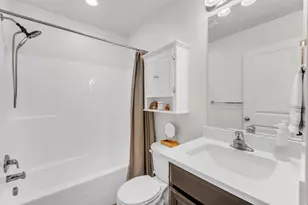 961 W Cyan Valley Way, Bluffdale, UT 84065 - Photo 16