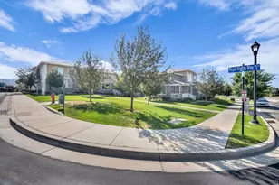 961 W Cyan Valley Way, Bluffdale, UT 84065 - Photo 4