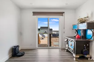644 W Prairie Hawk Wy, Grantsville, UT 84029 - Photo 12