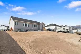 644 W Prairie Hawk Wy, Grantsville, UT 84029 - Photo 32
