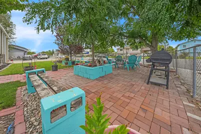 6828 W Copperhill Dr, West Valley, UT 84128 - Photo 4