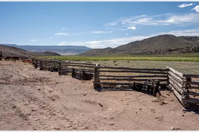 1401 W Highway 62, Antimony, UT 84712 - Photo 10
