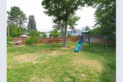 2675 E Gregson Ave S, Salt Lake City, UT 84105 - Photo 32