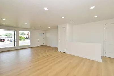 3828 S 7160 W, West Valley, UT 84128 - Photo 10