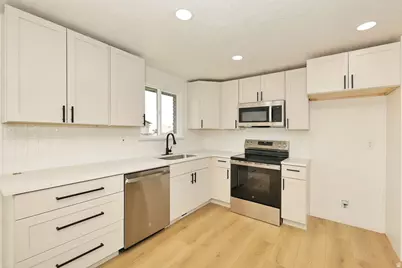 3828 S 7160 W, West Valley, UT 84128 - Photo 12